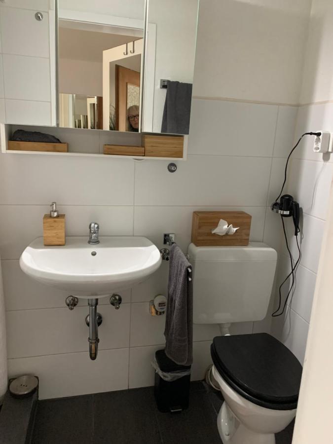 Micro-Apartment In Seenaehe Fusslaeufig Zum See:)) エーニンゲン エクステリア 写真